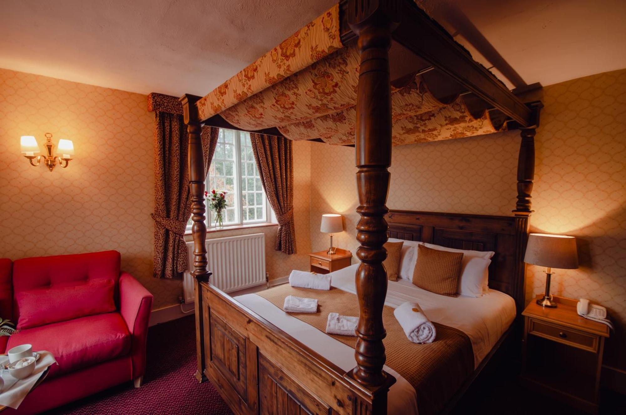 Howfield Manor Hotel Canterbury Exterior photo